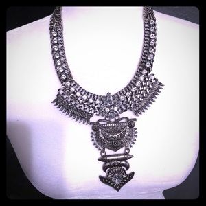 Rhinestone metal collar necklace